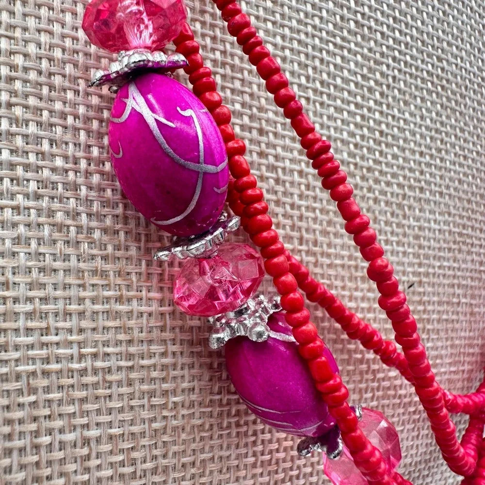 Vintage Y2K Silver Tone Multi Strand Red & Pink Beaded Necklace Jewelry